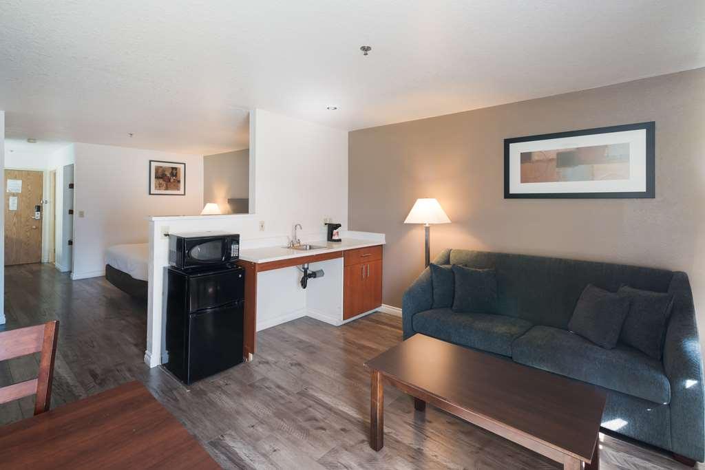 Quality Inn & Suites Kennewick Tri-Cities كينويك، واشنطن الغرفة الصورة
